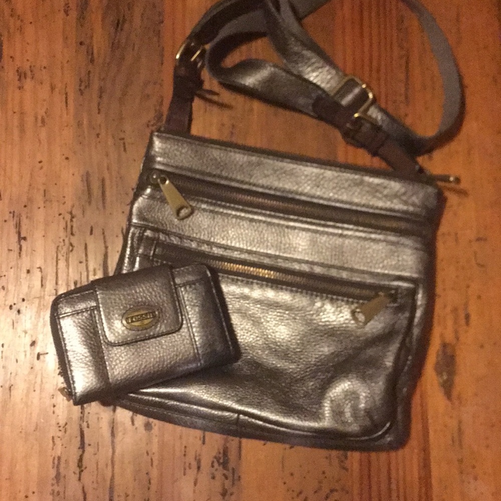 Fossil purse and wallet set